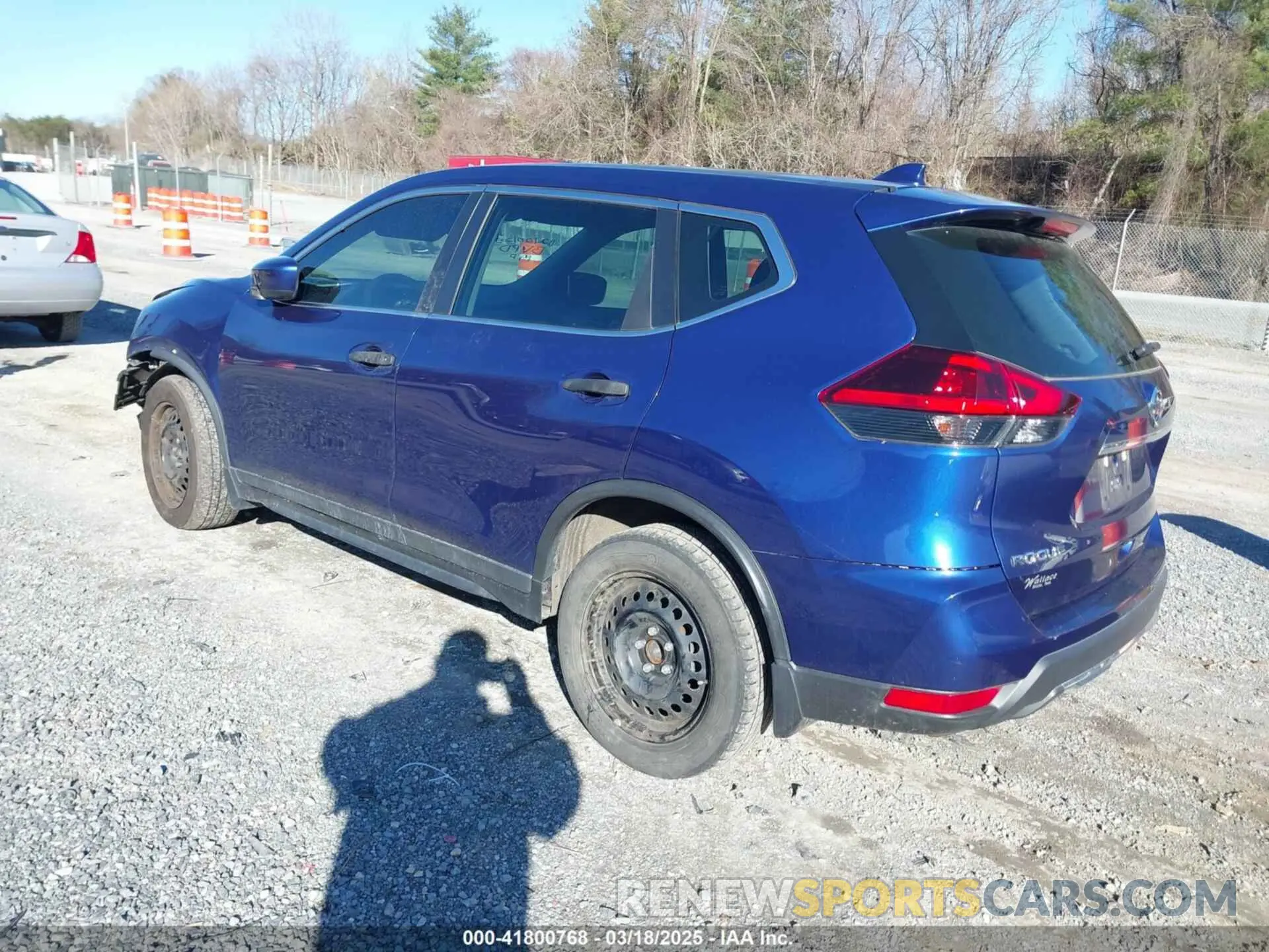 3 Photograph of a damaged car 5N1AT2MT9KC790746 NISSAN ROGUE 2019