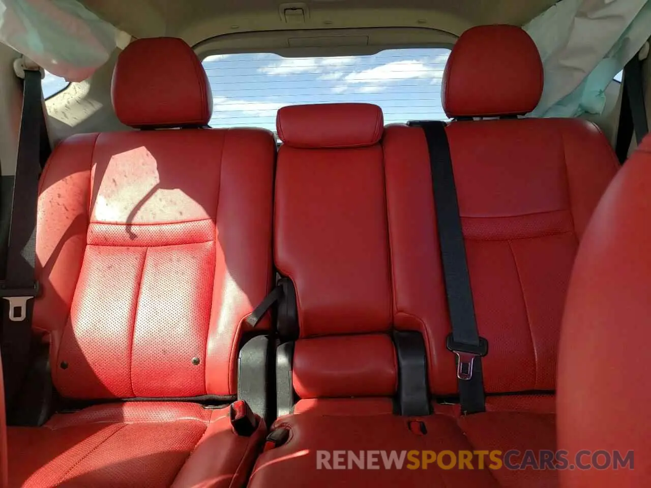 10 Photograph of a damaged car 5N1AT2MT9KC796014 NISSAN ROGUE 2019