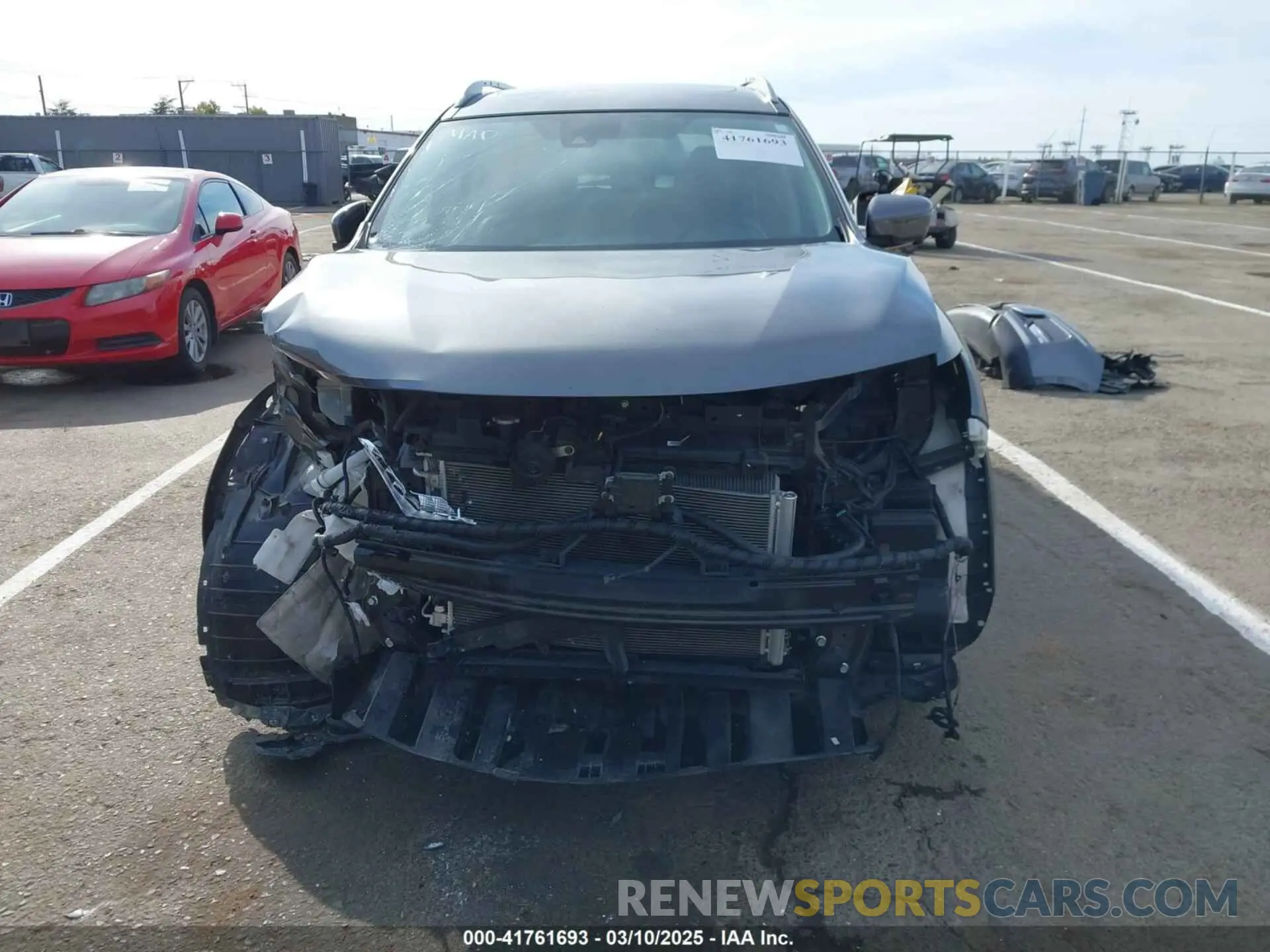 13 Photograph of a damaged car 5N1AT2MT9KC800370 NISSAN ROGUE 2019