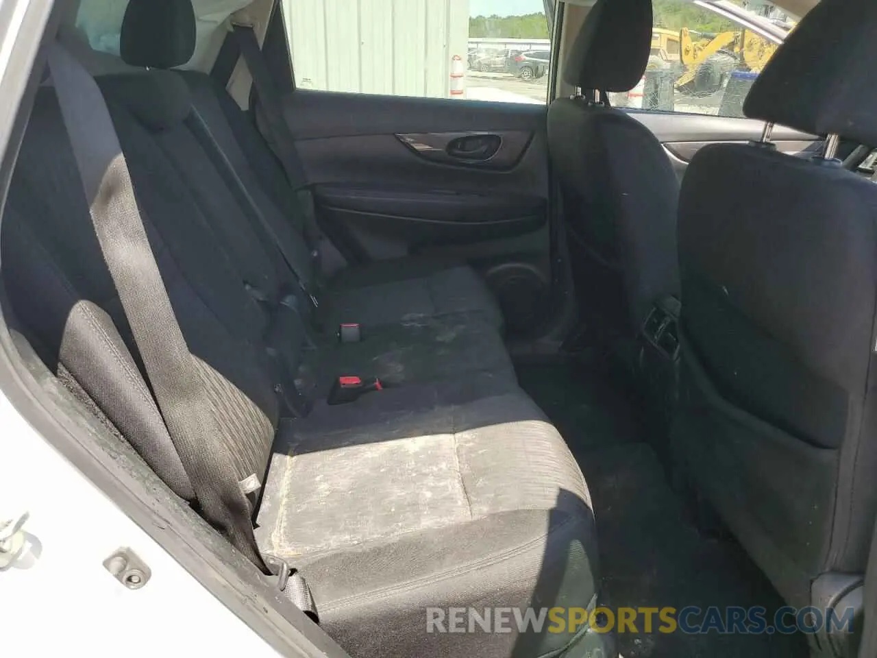 11 Photograph of a damaged car 5N1AT2MT9KC800563 NISSAN ROGUE 2019