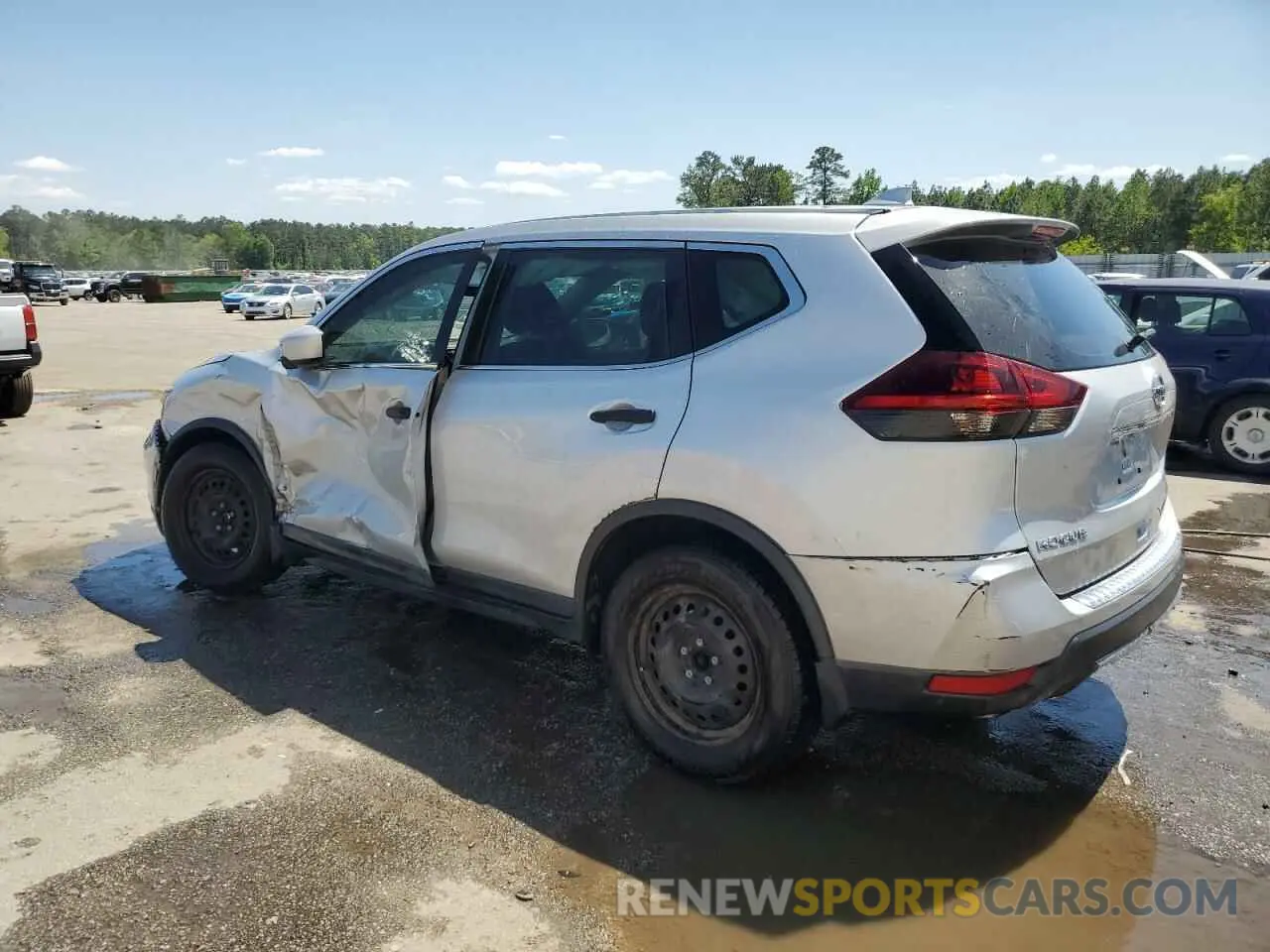 2 Photograph of a damaged car 5N1AT2MT9KC800563 NISSAN ROGUE 2019