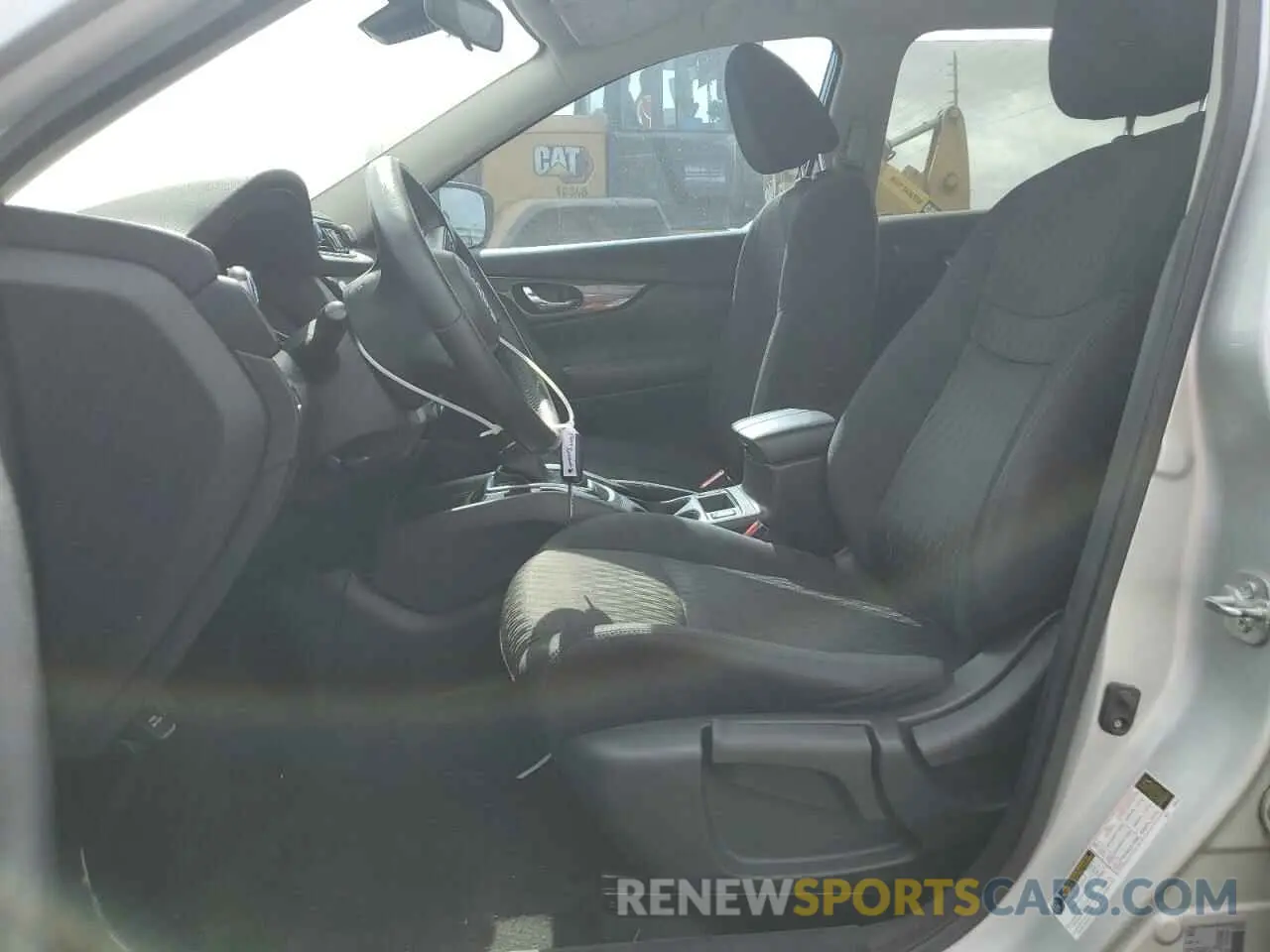 7 Photograph of a damaged car 5N1AT2MT9KC825995 NISSAN ROGUE 2019