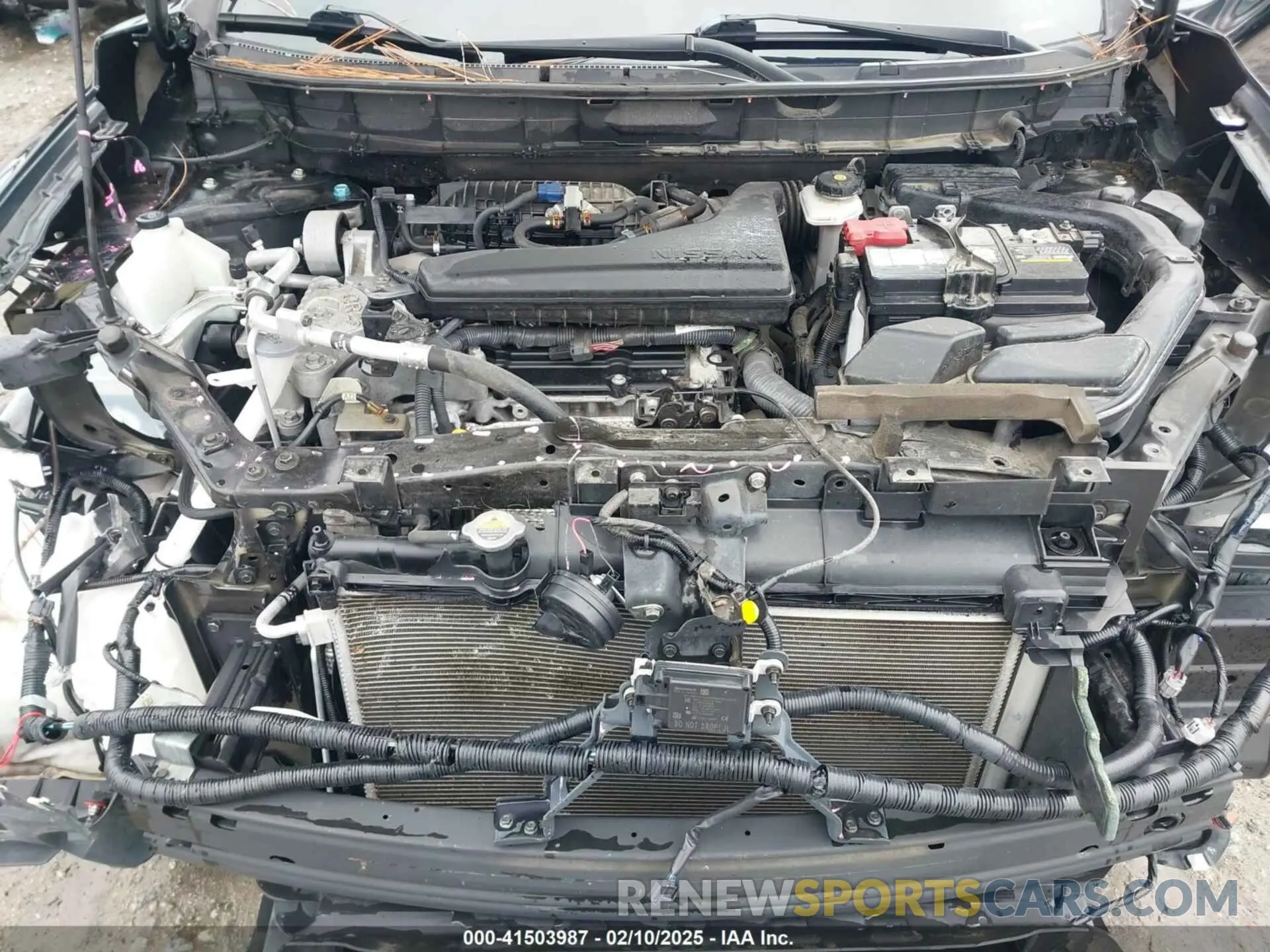 10 Photograph of a damaged car 5N1AT2MTXKC700858 NISSAN ROGUE 2019