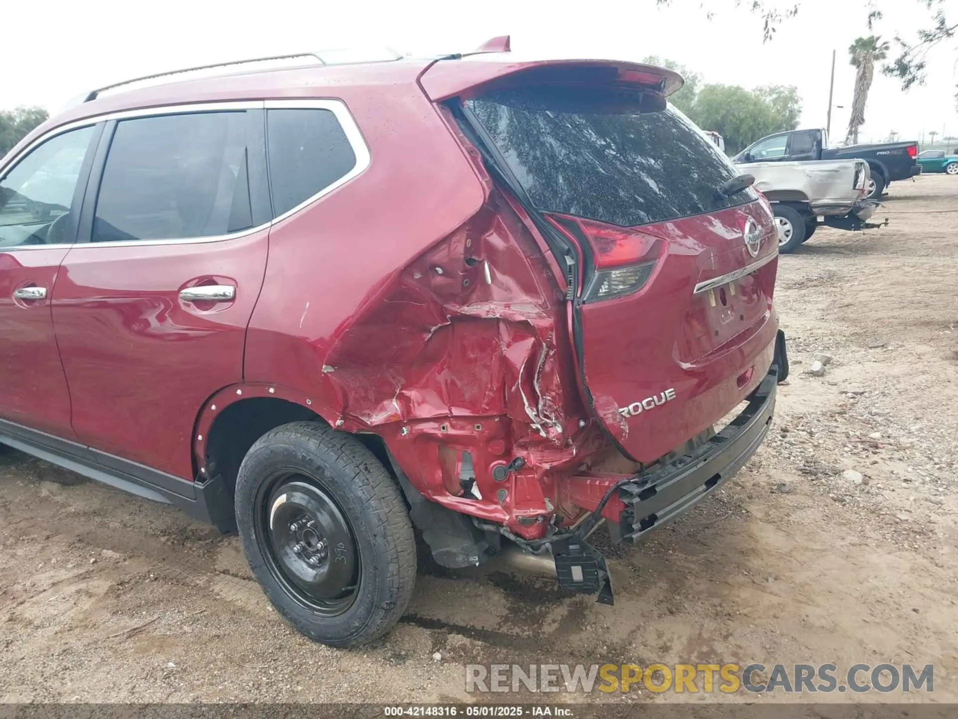 6 Photograph of a damaged car 5N1AT2MTXKC707888 NISSAN ROGUE 2019