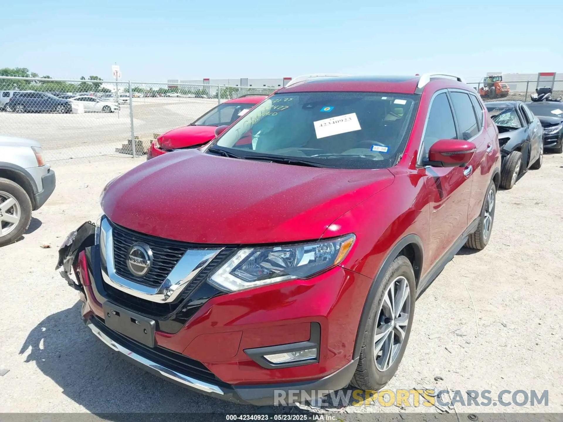 2 Photograph of a damaged car 5N1AT2MTXKC733228 NISSAN ROGUE 2019