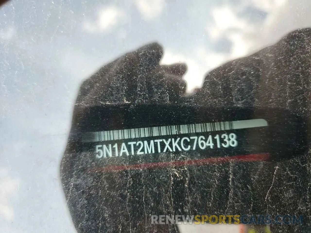 12 Photograph of a damaged car 5N1AT2MTXKC764138 NISSAN ROGUE 2019