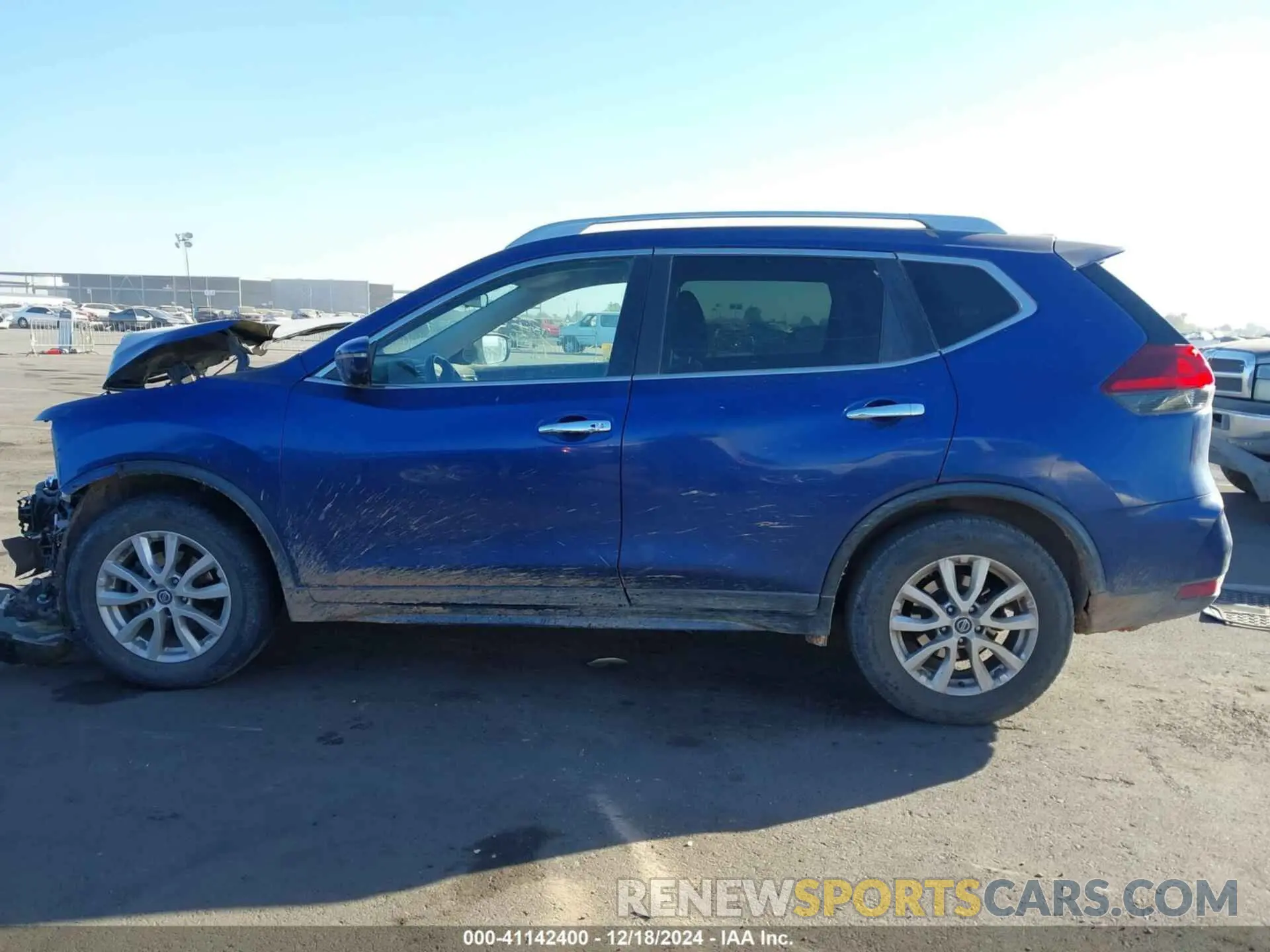 14 Photograph of a damaged car 5N1AT2MTXKC768108 NISSAN ROGUE 2019