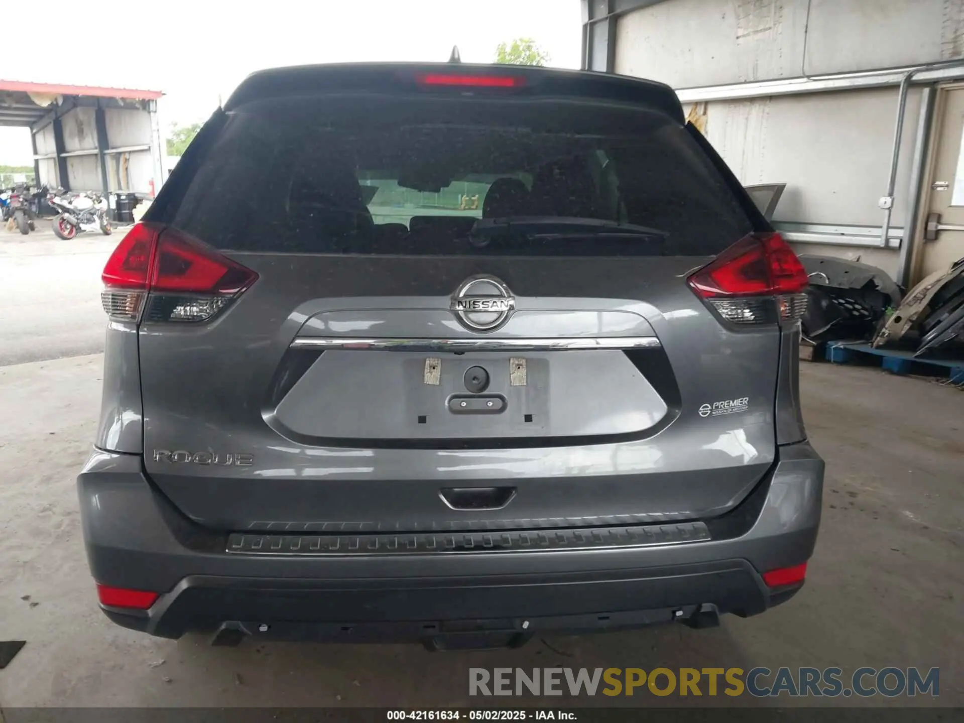 16 Photograph of a damaged car 5N1AT2MTXKC784924 NISSAN ROGUE 2019