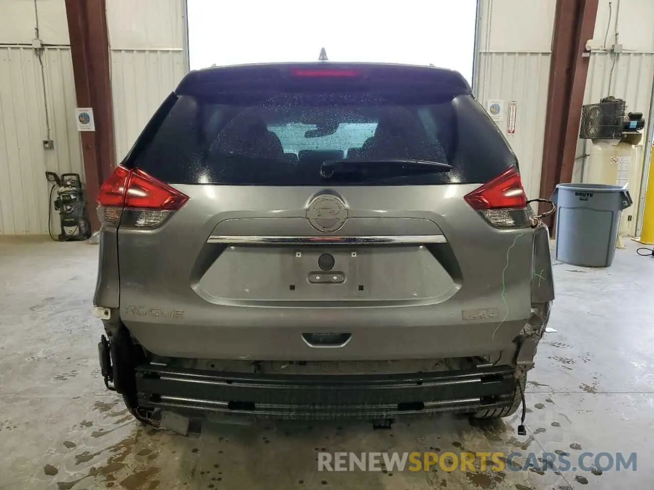 6 Photograph of a damaged car 5N1AT2MTXKC815749 NISSAN ROGUE 2019