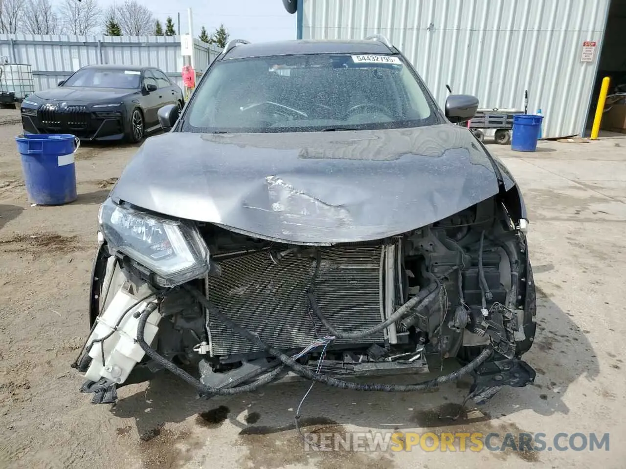 5 Photograph of a damaged car 5N1AT2MTXKC833894 NISSAN ROGUE 2019
