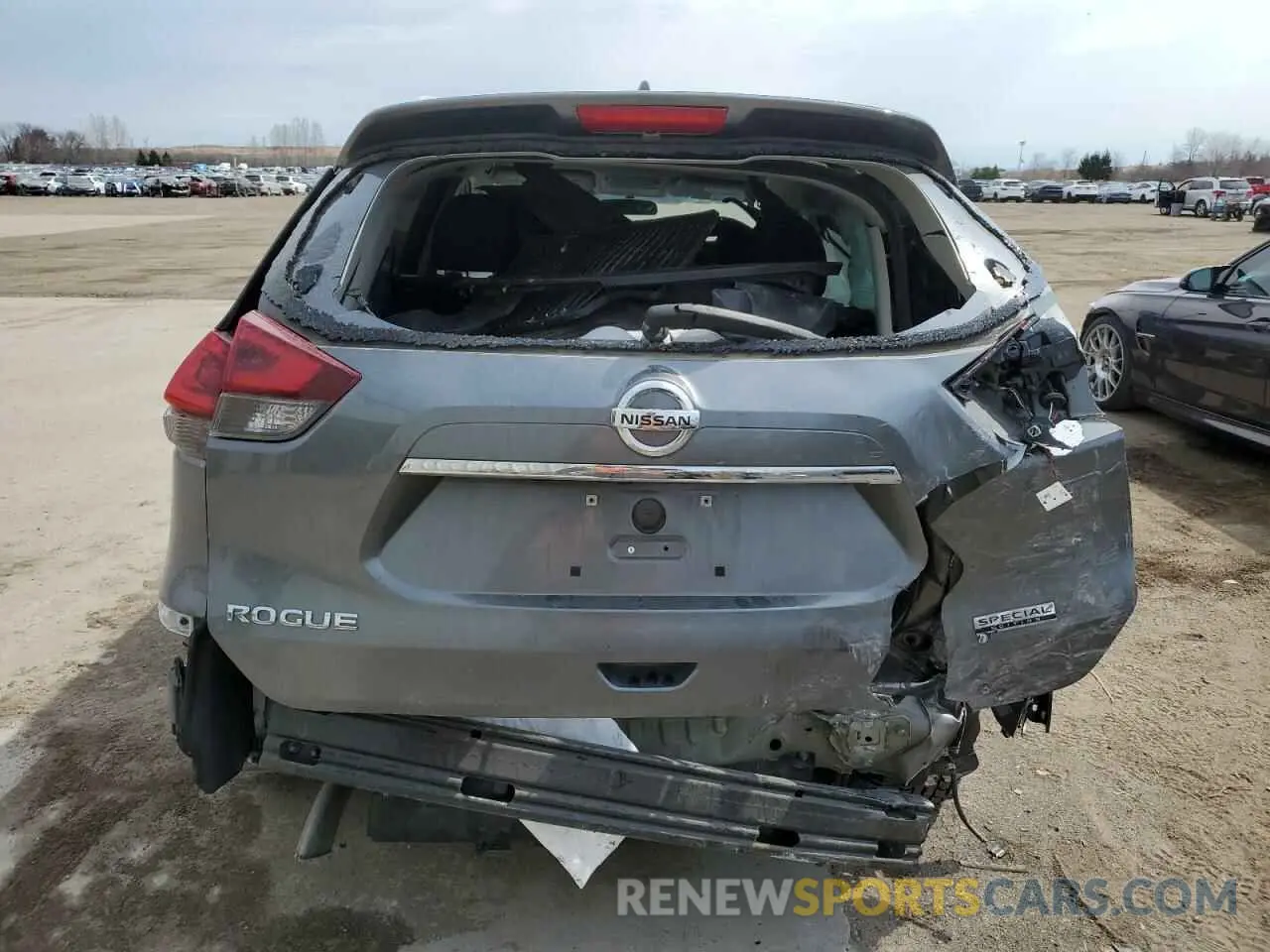 6 Photograph of a damaged car 5N1AT2MTXKC833894 NISSAN ROGUE 2019