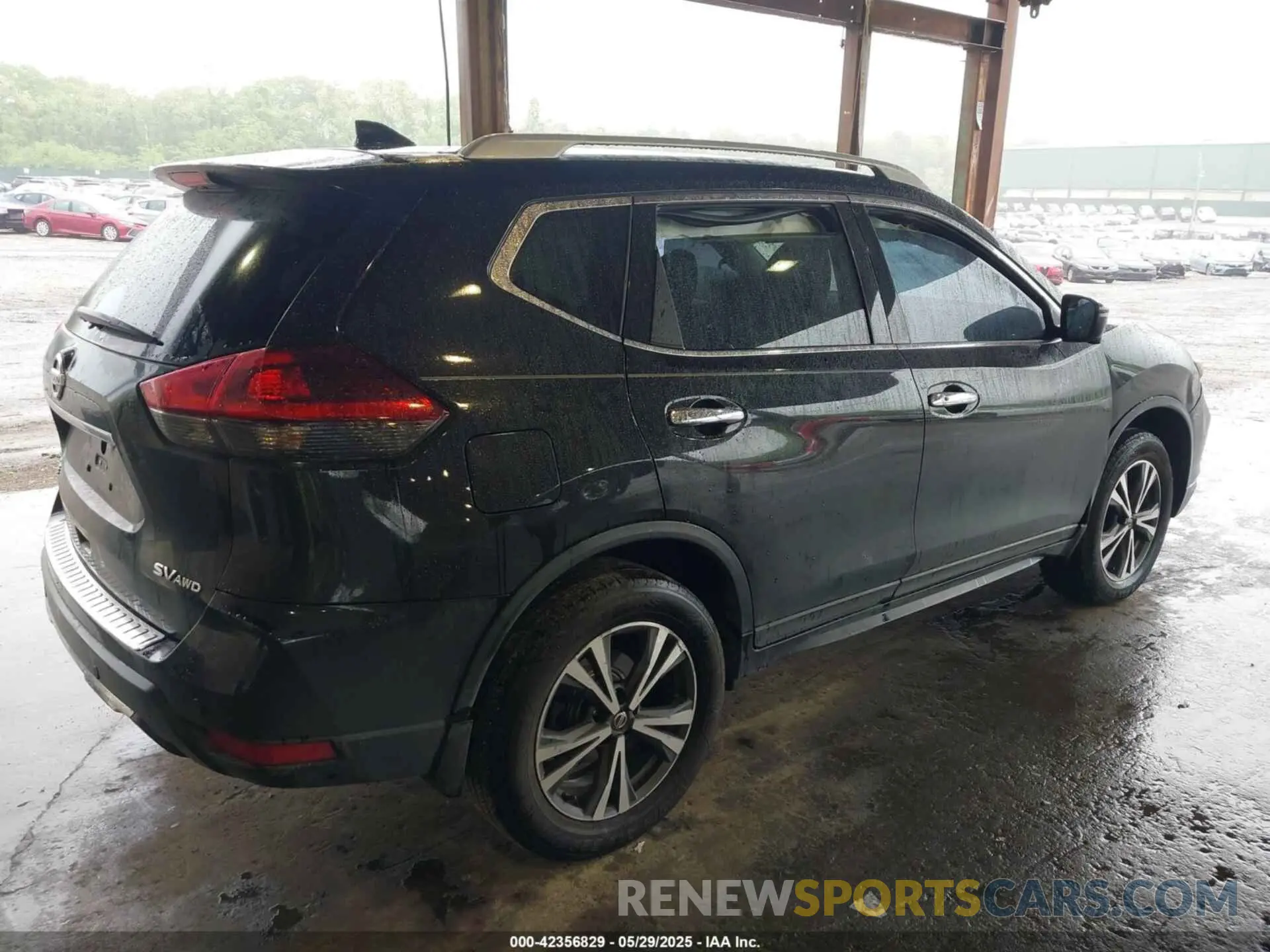 4 Photograph of a damaged car 5N1AT2MV0KC767647 NISSAN ROGUE 2019