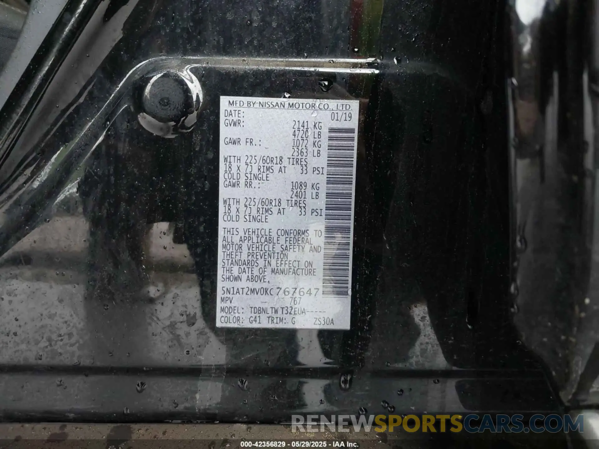 9 Photograph of a damaged car 5N1AT2MV0KC767647 NISSAN ROGUE 2019