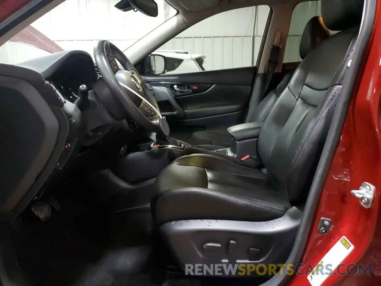 7 Photograph of a damaged car 5N1AT2MV0KC780639 NISSAN ROGUE 2019