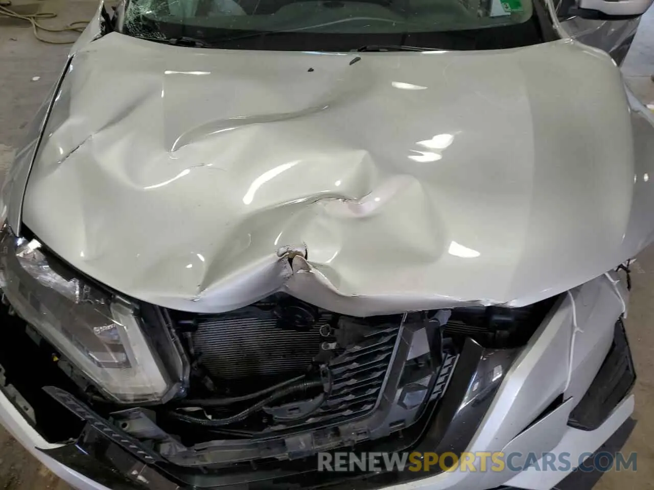 13 Photograph of a damaged car 5N1AT2MV0KC825076 NISSAN ROGUE 2019