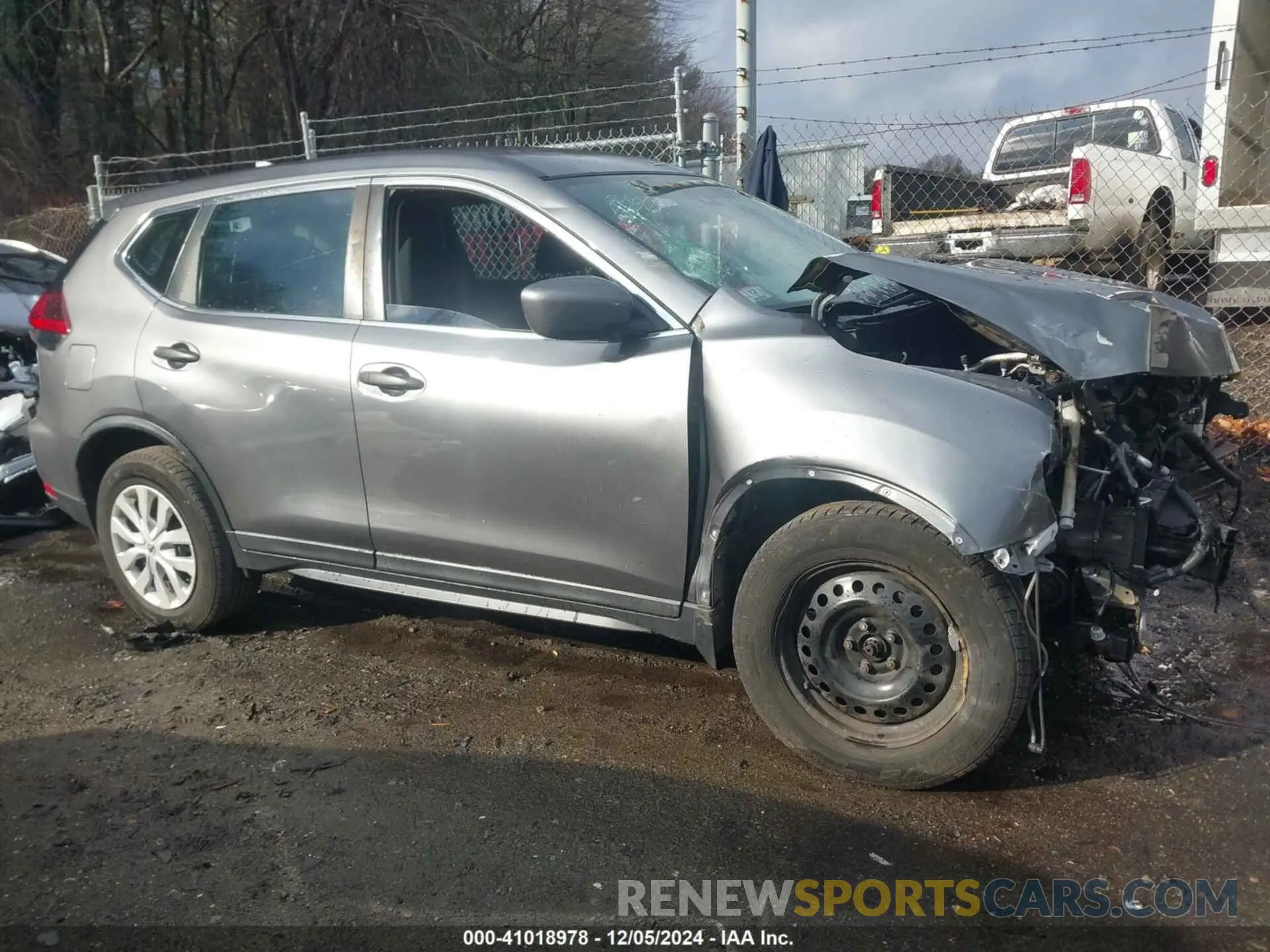 13 Photograph of a damaged car 5N1AT2MV0KC843710 NISSAN ROGUE 2019