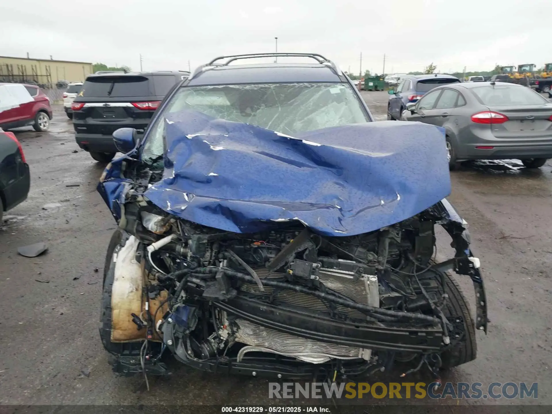 12 Photograph of a damaged car 5N1AT2MV1KC715461 NISSAN ROGUE 2019