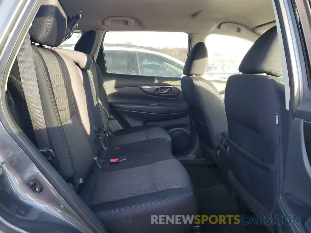 10 Photograph of a damaged car 5N1AT2MV1KC721048 NISSAN ROGUE 2019