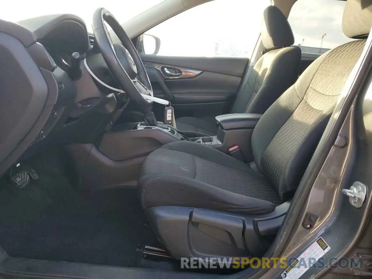 7 Photograph of a damaged car 5N1AT2MV1KC721048 NISSAN ROGUE 2019