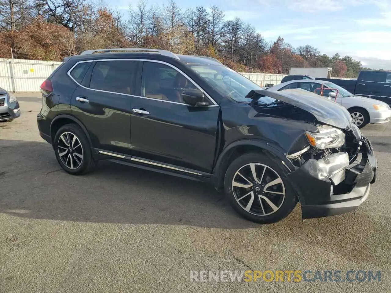4 Photograph of a damaged car 5N1AT2MV1KC746354 NISSAN ROGUE 2019