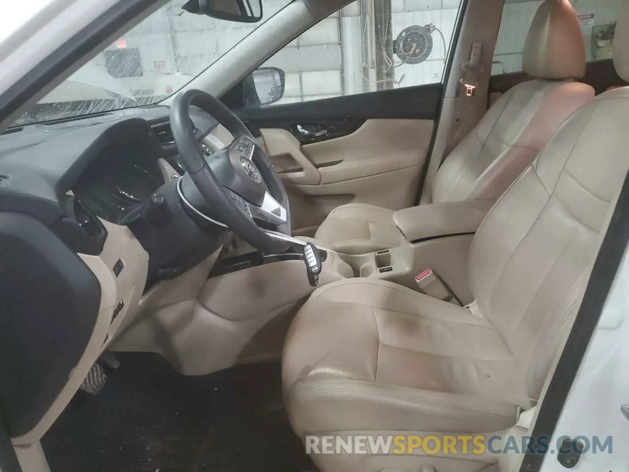 7 Photograph of a damaged car 5N1AT2MV1KC751764 NISSAN ROGUE 2019