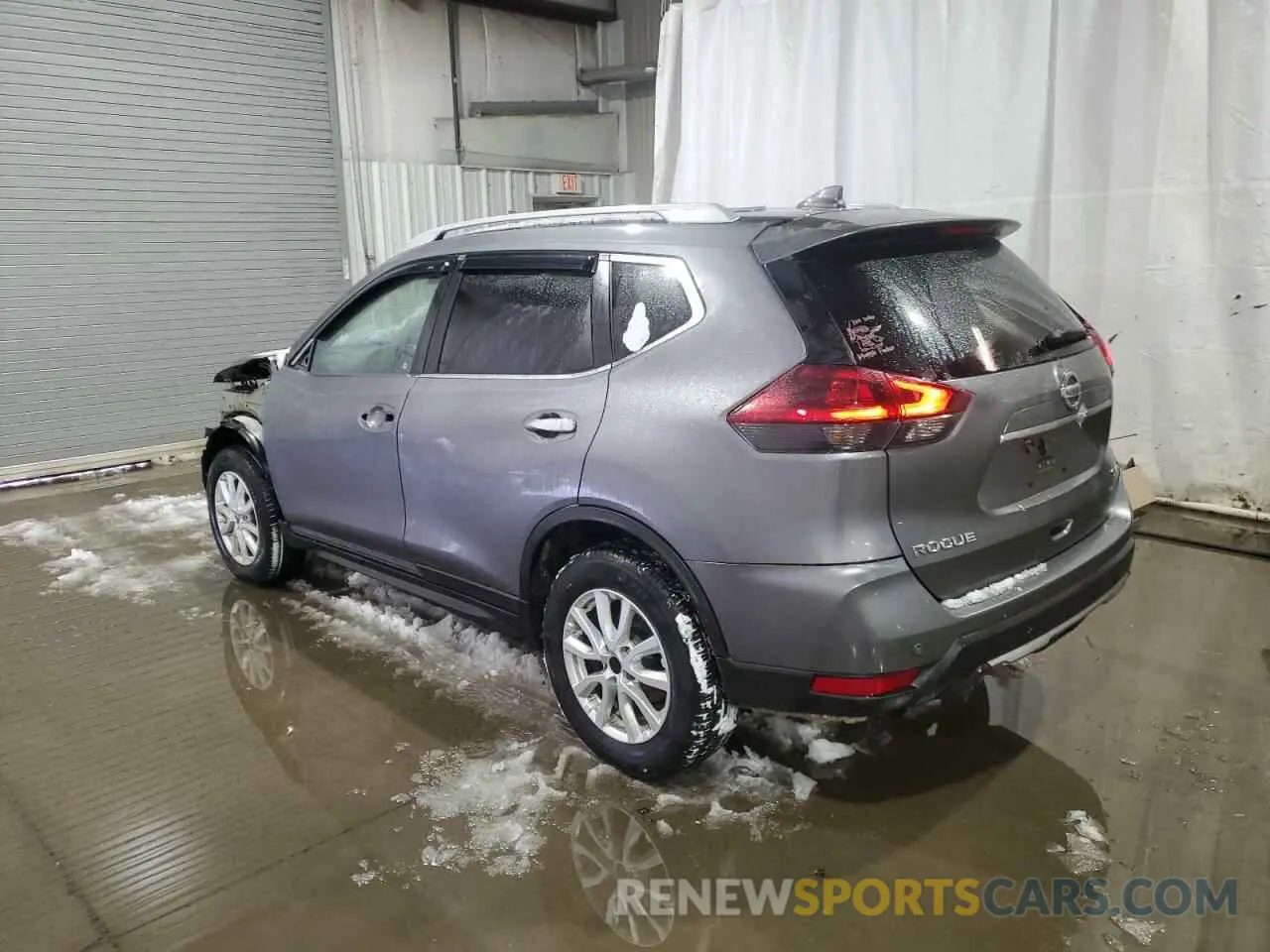 2 Photograph of a damaged car 5N1AT2MV1KC761372 NISSAN ROGUE 2019