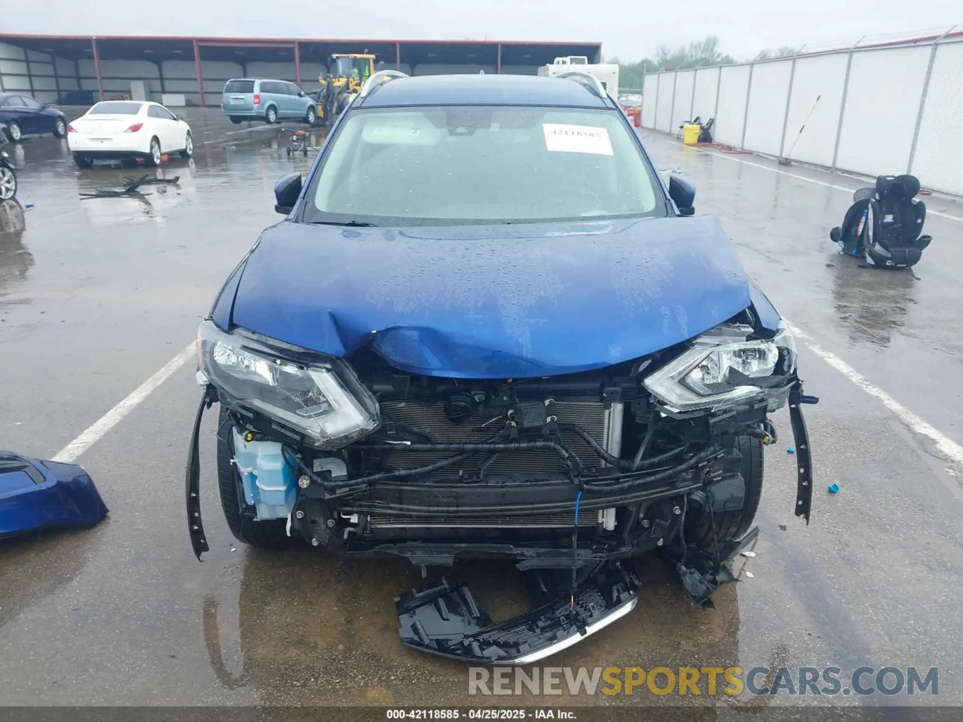 12 Photograph of a damaged car 5N1AT2MV1KC769598 NISSAN ROGUE 2019