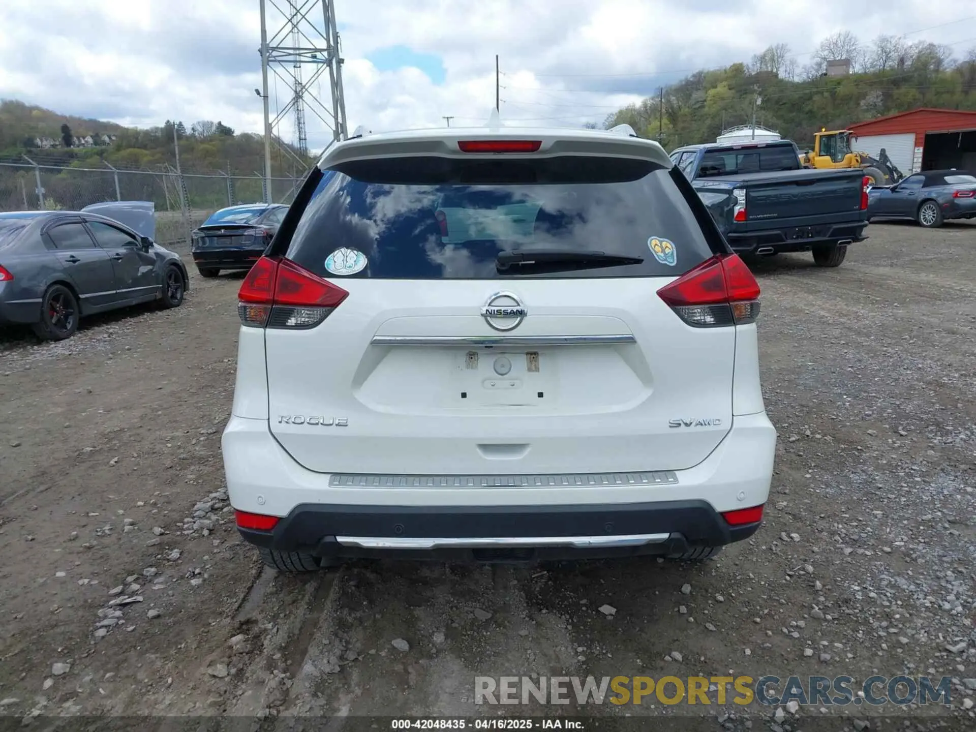 16 Photograph of a damaged car 5N1AT2MV1KC809839 NISSAN ROGUE 2019