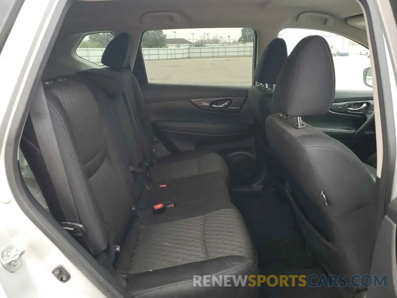 11 Photograph of a damaged car 5N1AT2MV1KC813017 NISSAN ROGUE 2019