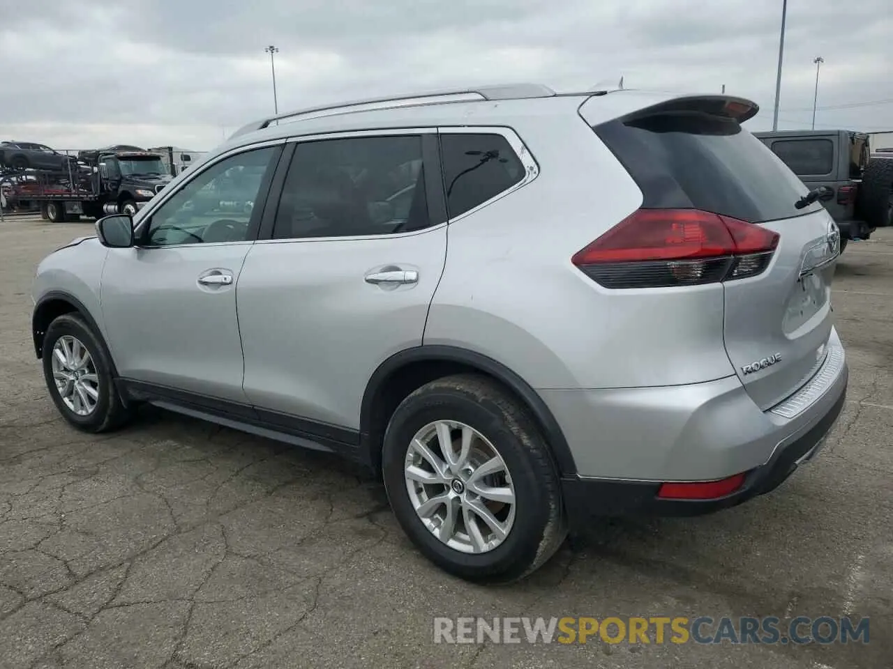 2 Photograph of a damaged car 5N1AT2MV1KC813017 NISSAN ROGUE 2019