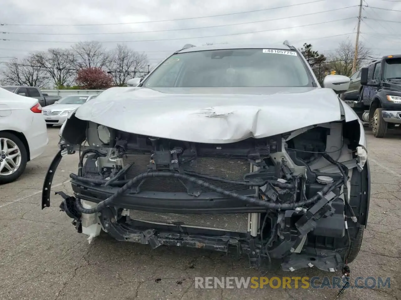 5 Photograph of a damaged car 5N1AT2MV1KC813017 NISSAN ROGUE 2019