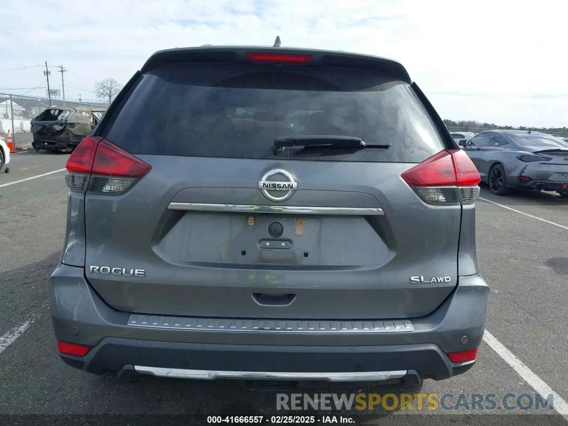 16 Photograph of a damaged car 5N1AT2MV1KC830772 NISSAN ROGUE 2019