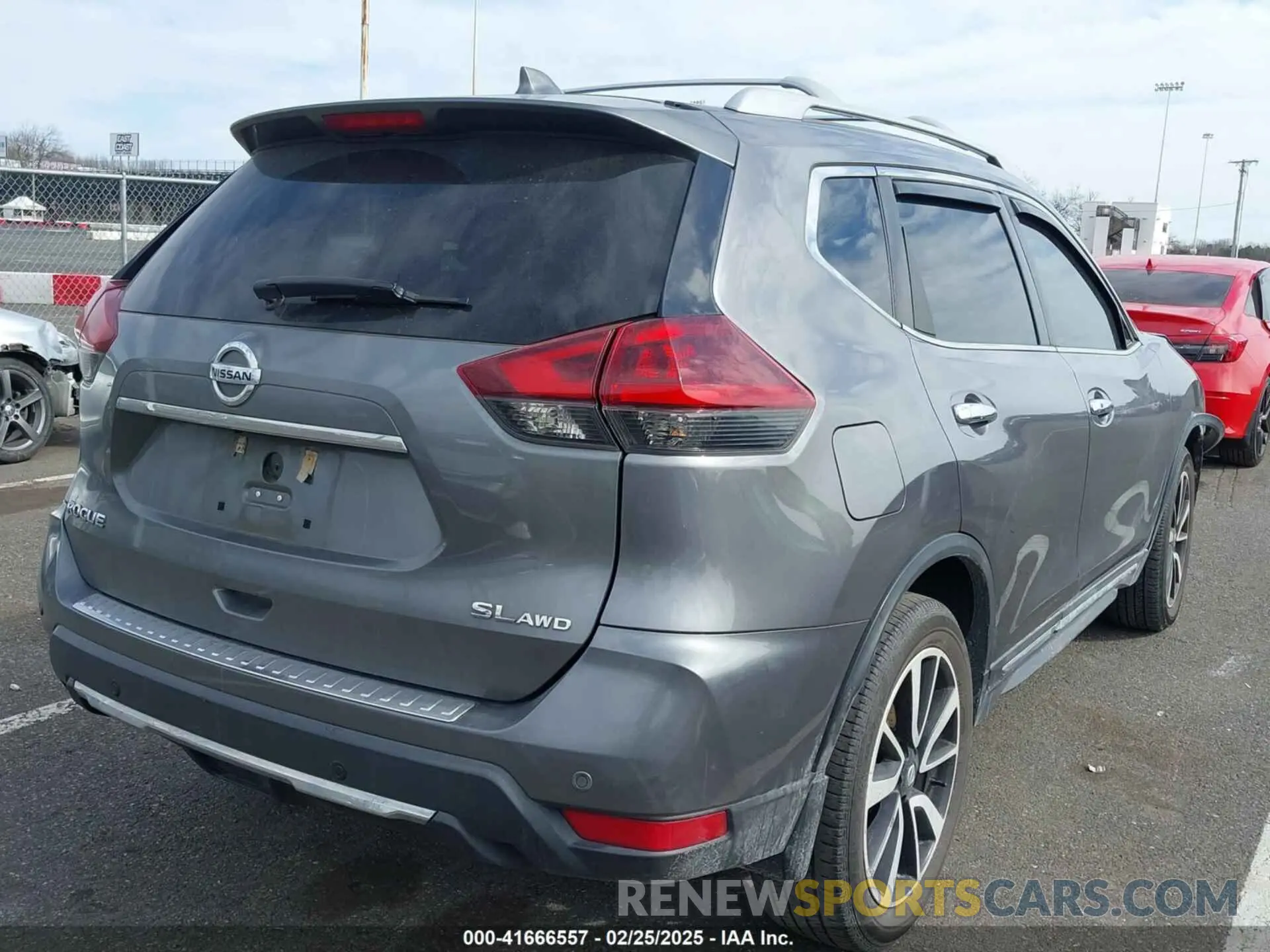 4 Photograph of a damaged car 5N1AT2MV1KC830772 NISSAN ROGUE 2019