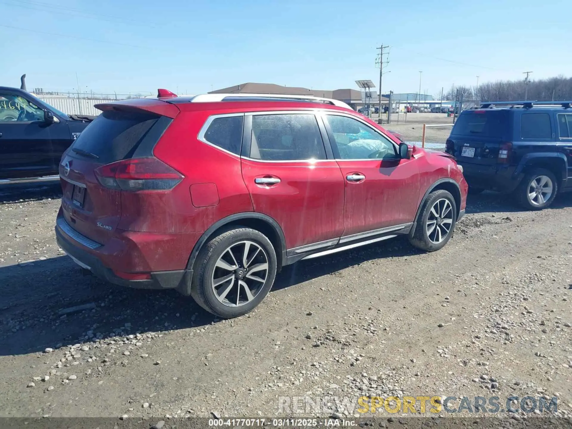 4 Photograph of a damaged car 5N1AT2MV2KC707756 NISSAN ROGUE 2019