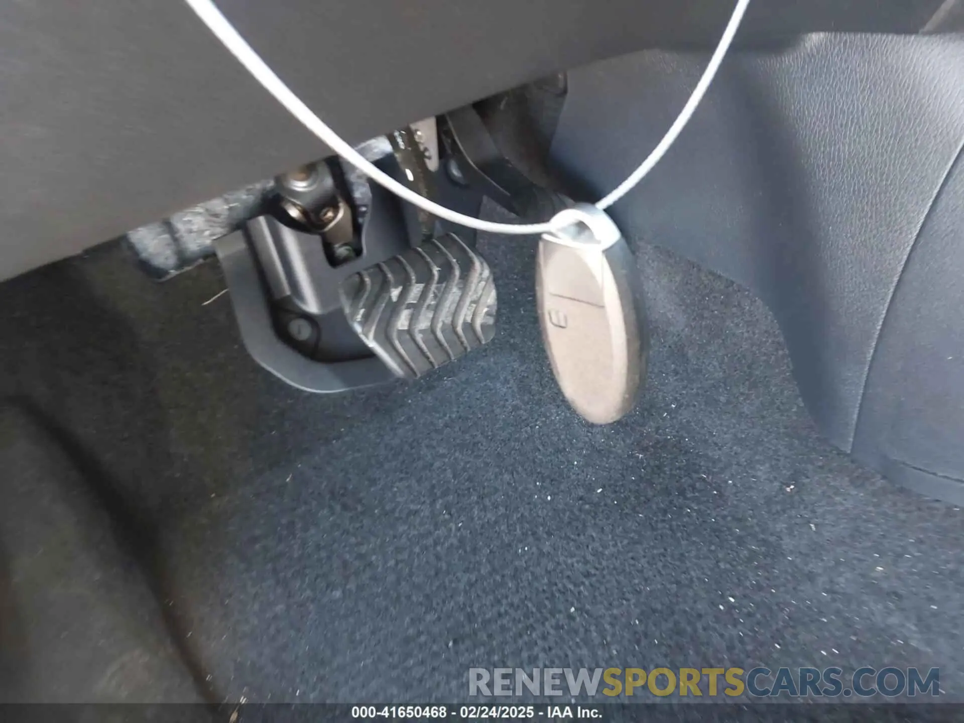 11 Photograph of a damaged car 5N1AT2MV2KC720510 NISSAN ROGUE 2019