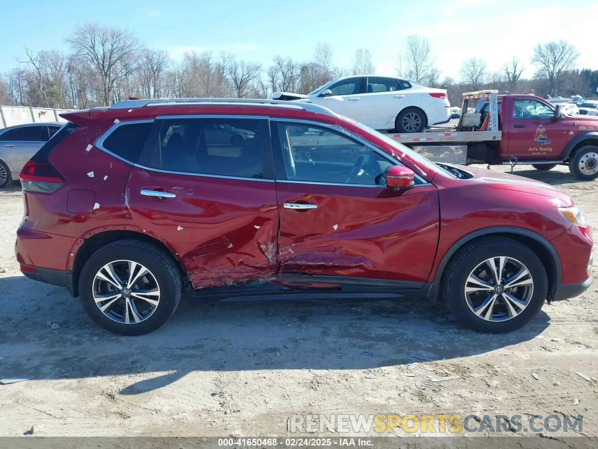 13 Photograph of a damaged car 5N1AT2MV2KC720510 NISSAN ROGUE 2019
