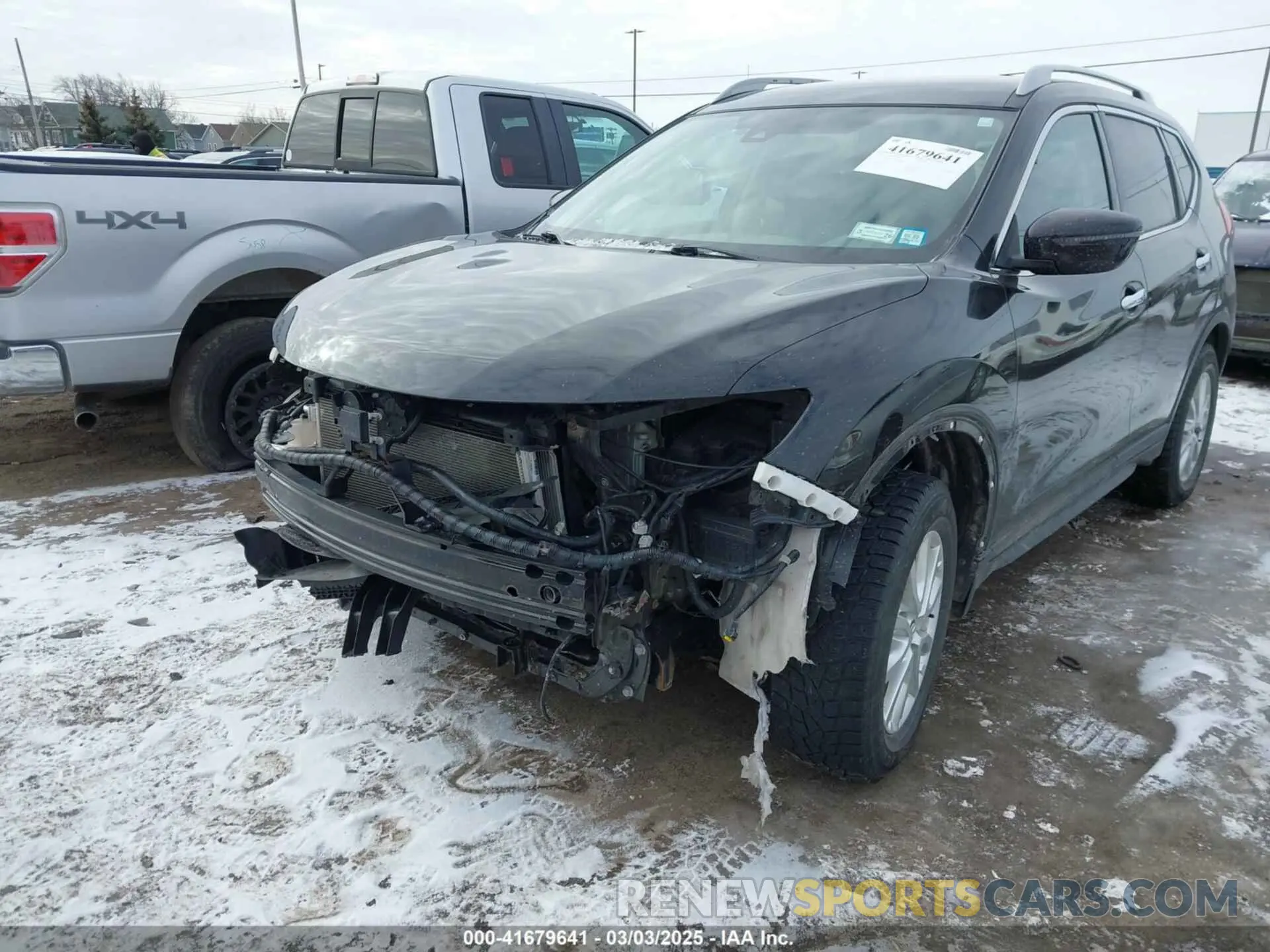 17 Photograph of a damaged car 5N1AT2MV2KC729210 NISSAN ROGUE 2019
