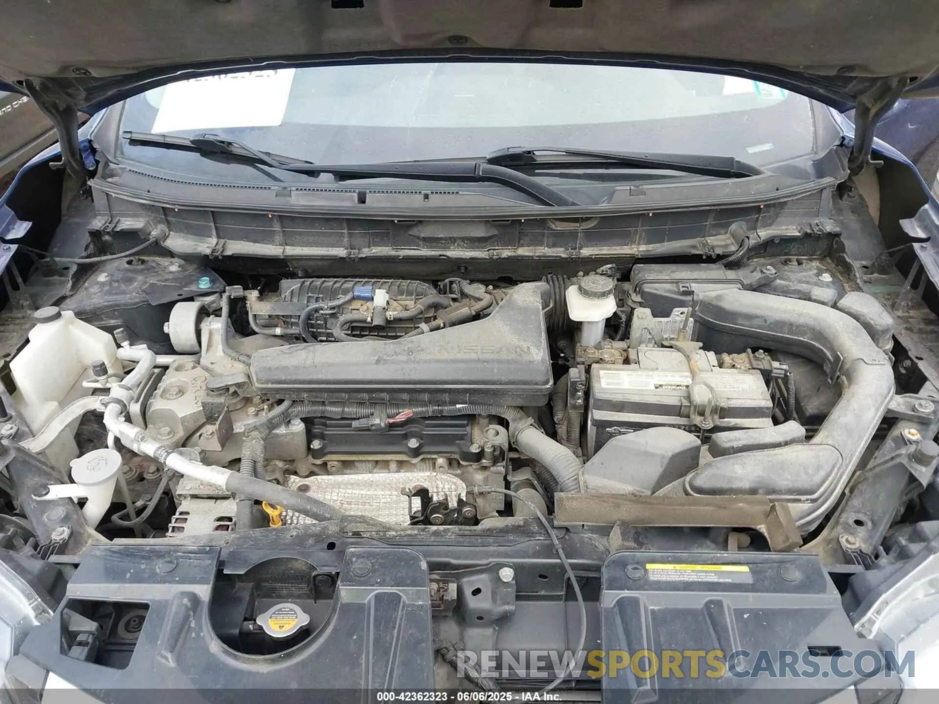 10 Photograph of a damaged car 5N1AT2MV2KC746282 NISSAN ROGUE 2019