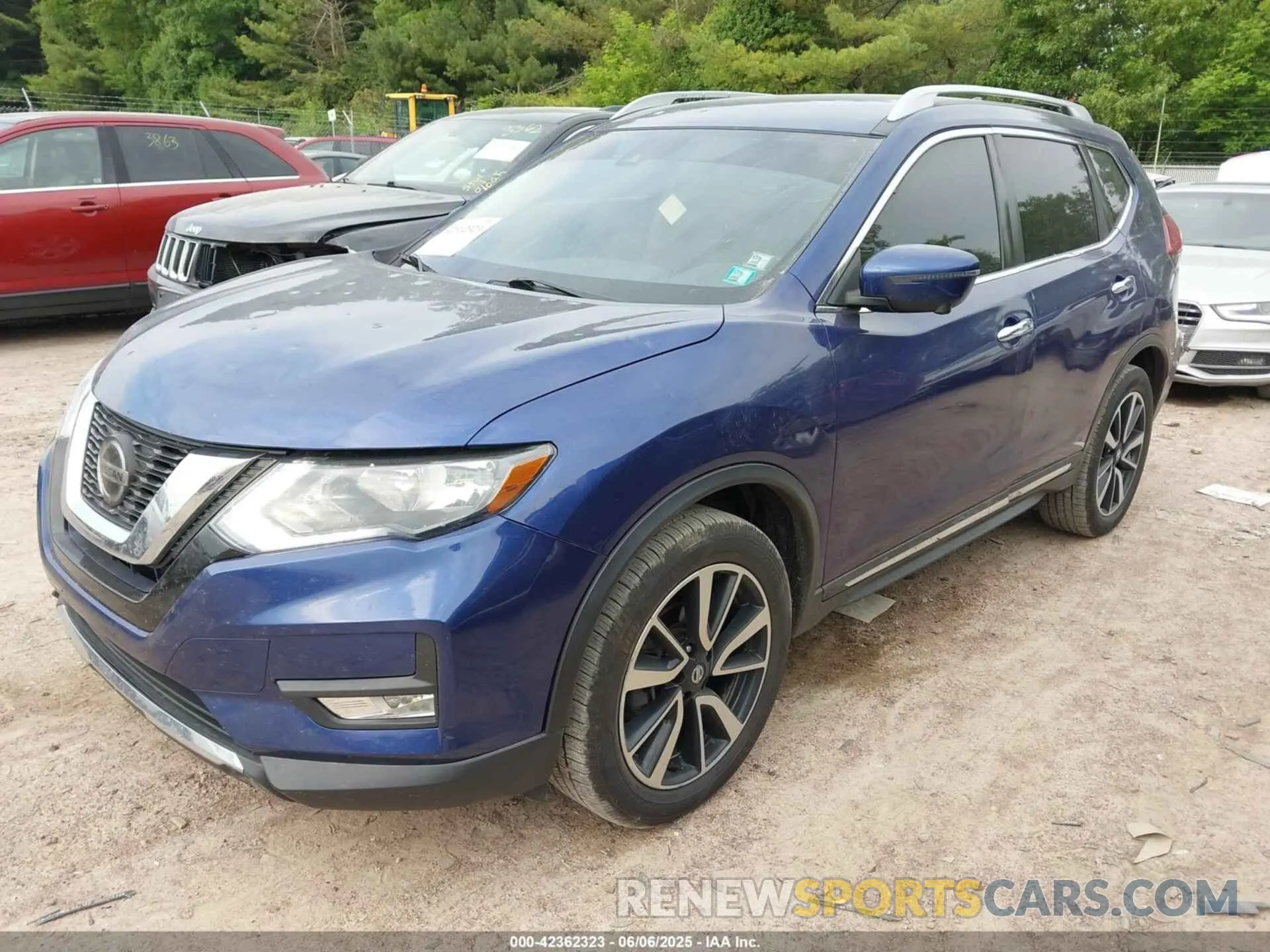 2 Photograph of a damaged car 5N1AT2MV2KC746282 NISSAN ROGUE 2019