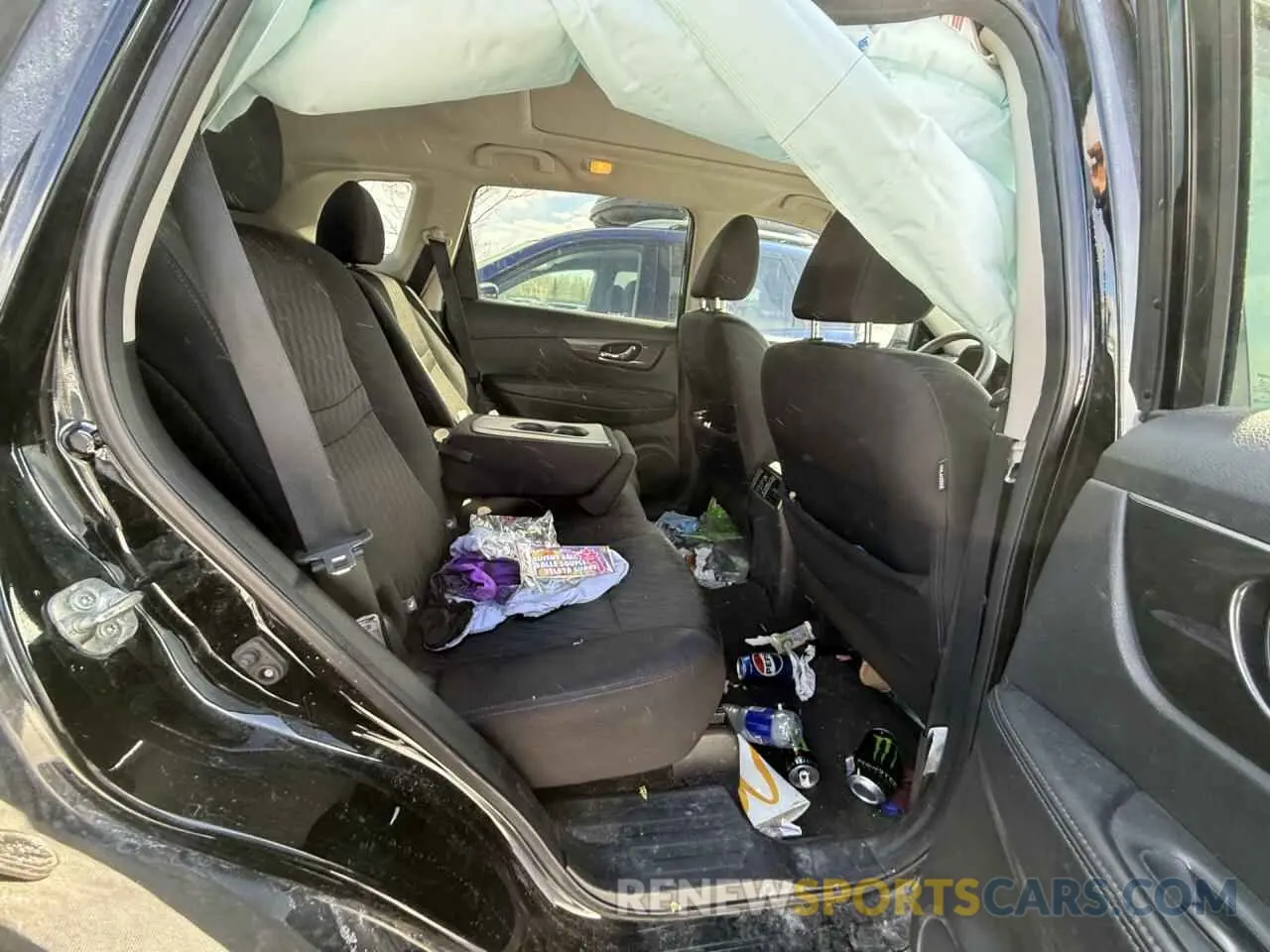 10 Photograph of a damaged car 5N1AT2MV2KC775247 NISSAN ROGUE 2019