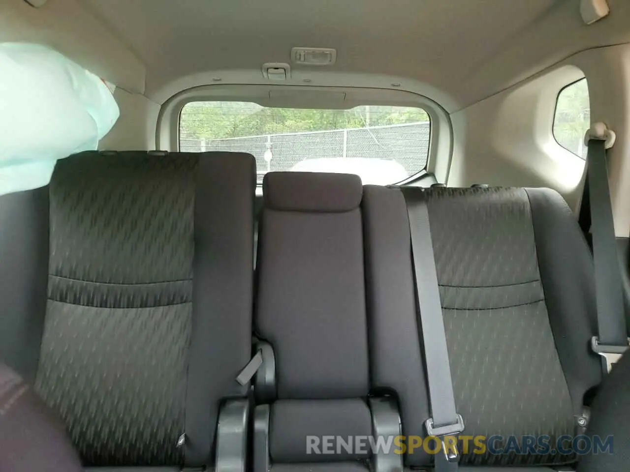 10 Photograph of a damaged car 5N1AT2MV2KC782800 NISSAN ROGUE 2019