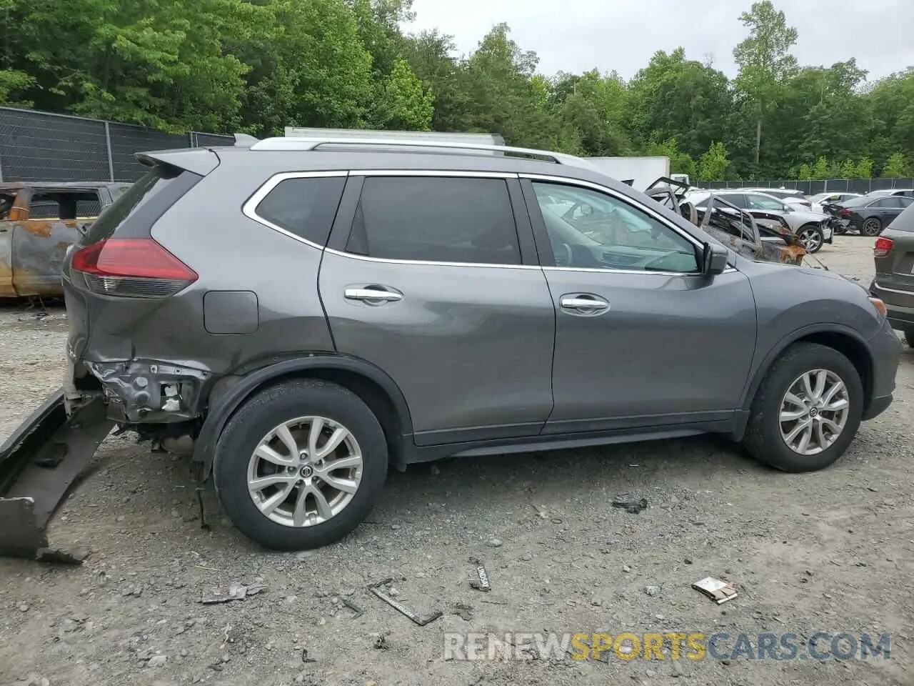 3 Photograph of a damaged car 5N1AT2MV2KC782800 NISSAN ROGUE 2019
