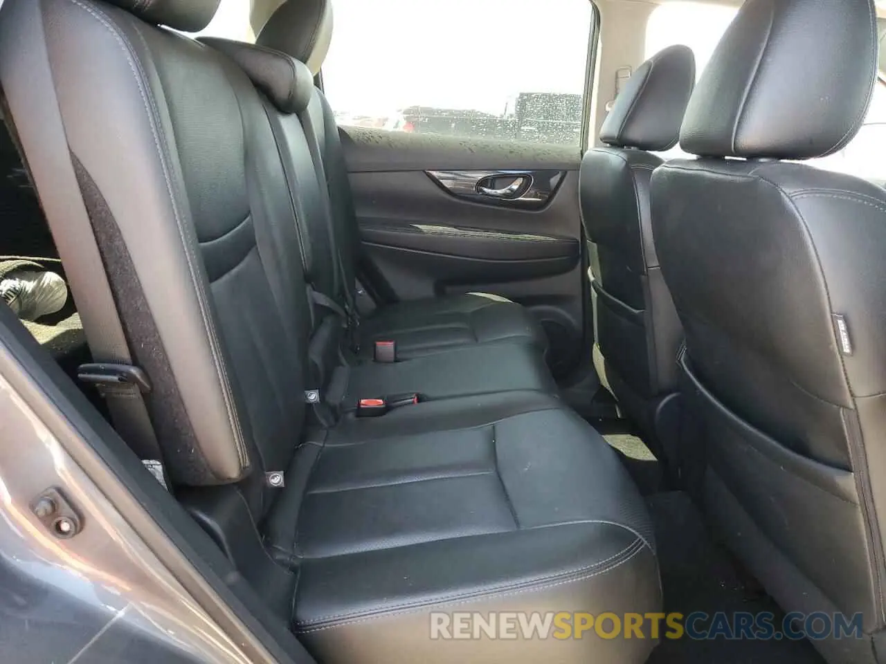 11 Photograph of a damaged car 5N1AT2MV2KC783641 NISSAN ROGUE 2019