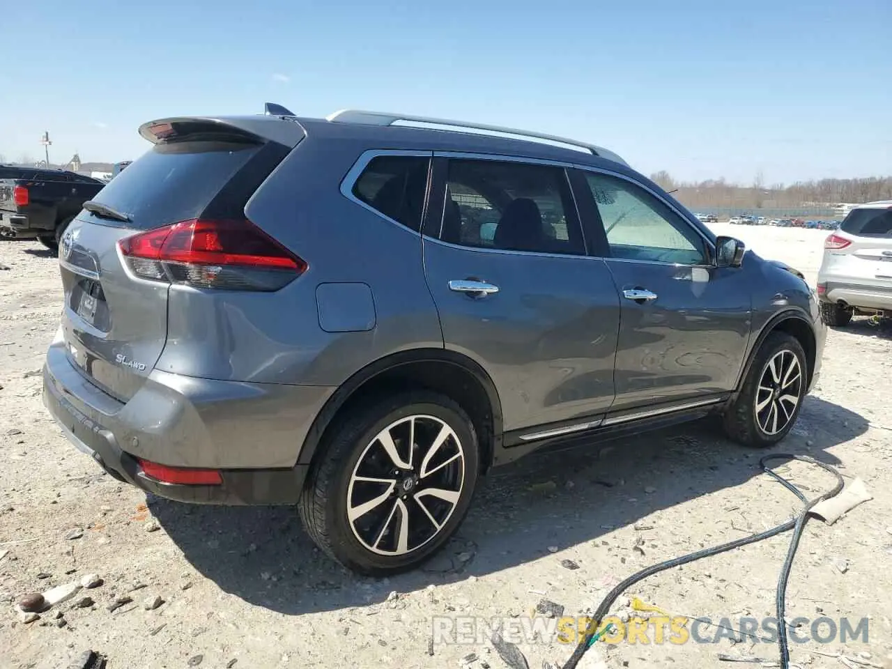 3 Photograph of a damaged car 5N1AT2MV2KC783641 NISSAN ROGUE 2019