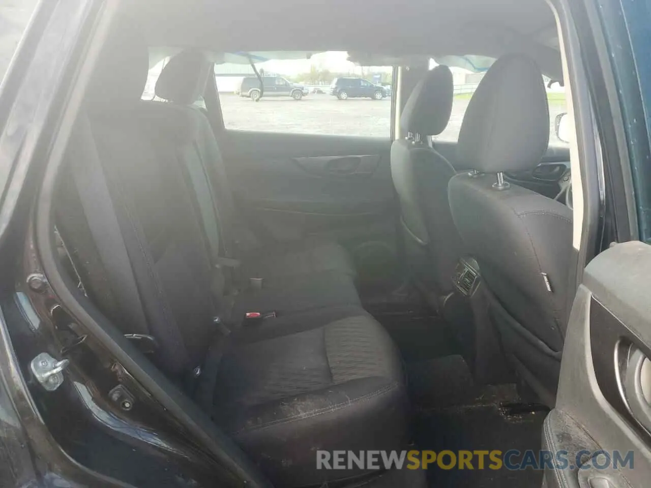 11 Photograph of a damaged car 5N1AT2MV2KC809610 NISSAN ROGUE 2019