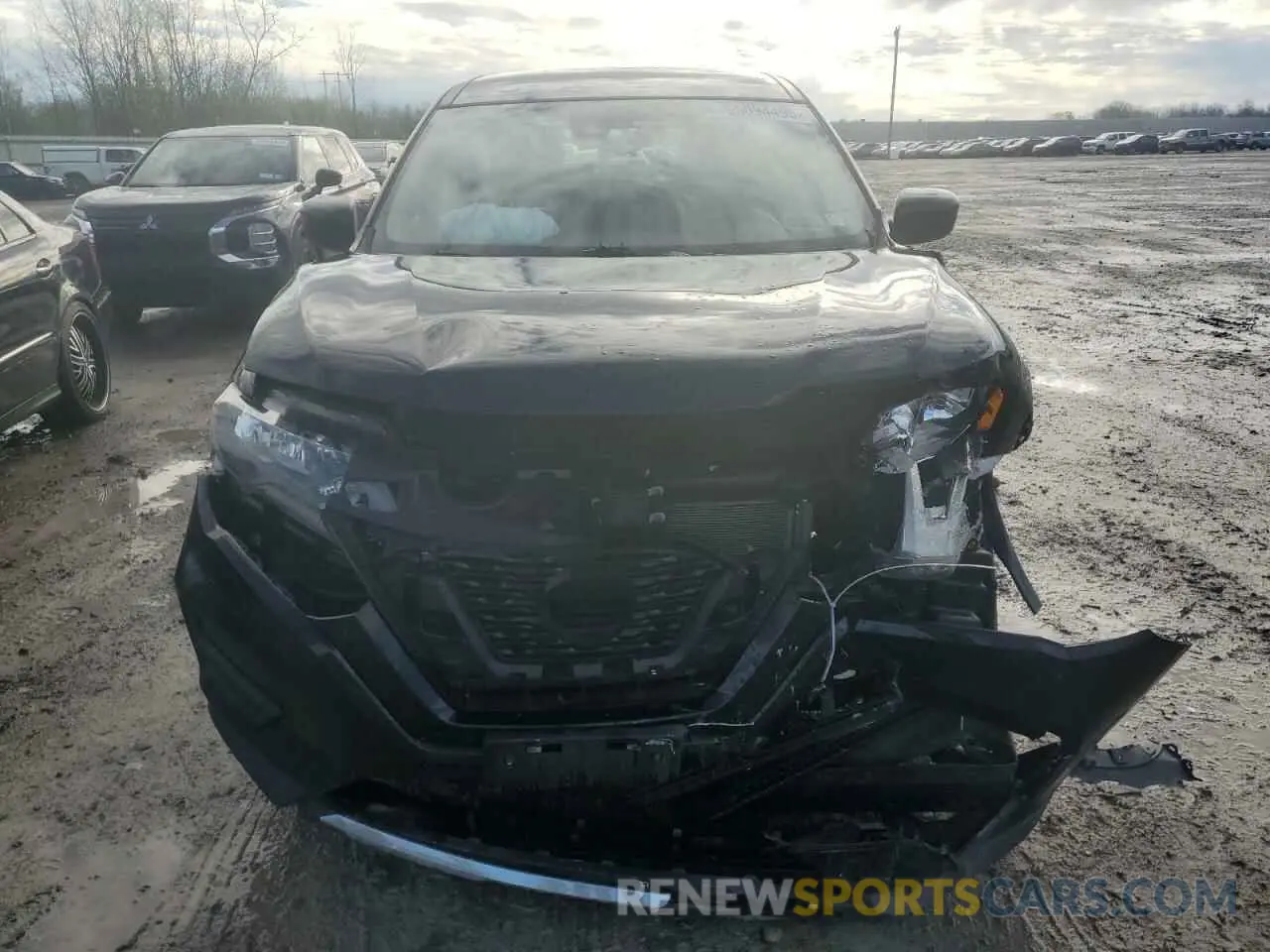 5 Photograph of a damaged car 5N1AT2MV2KC809610 NISSAN ROGUE 2019