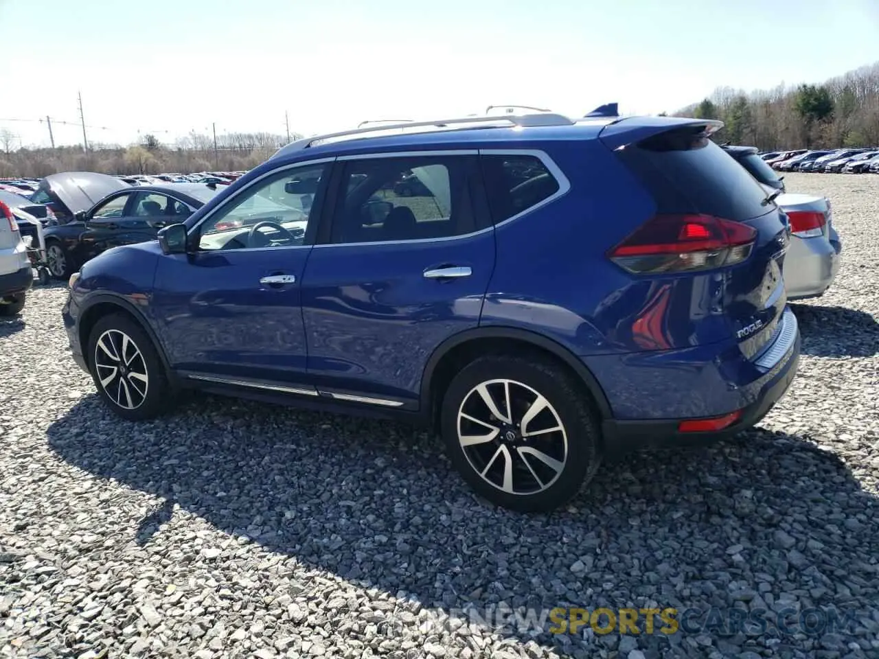 2 Photograph of a damaged car 5N1AT2MV2KC813740 NISSAN ROGUE 2019