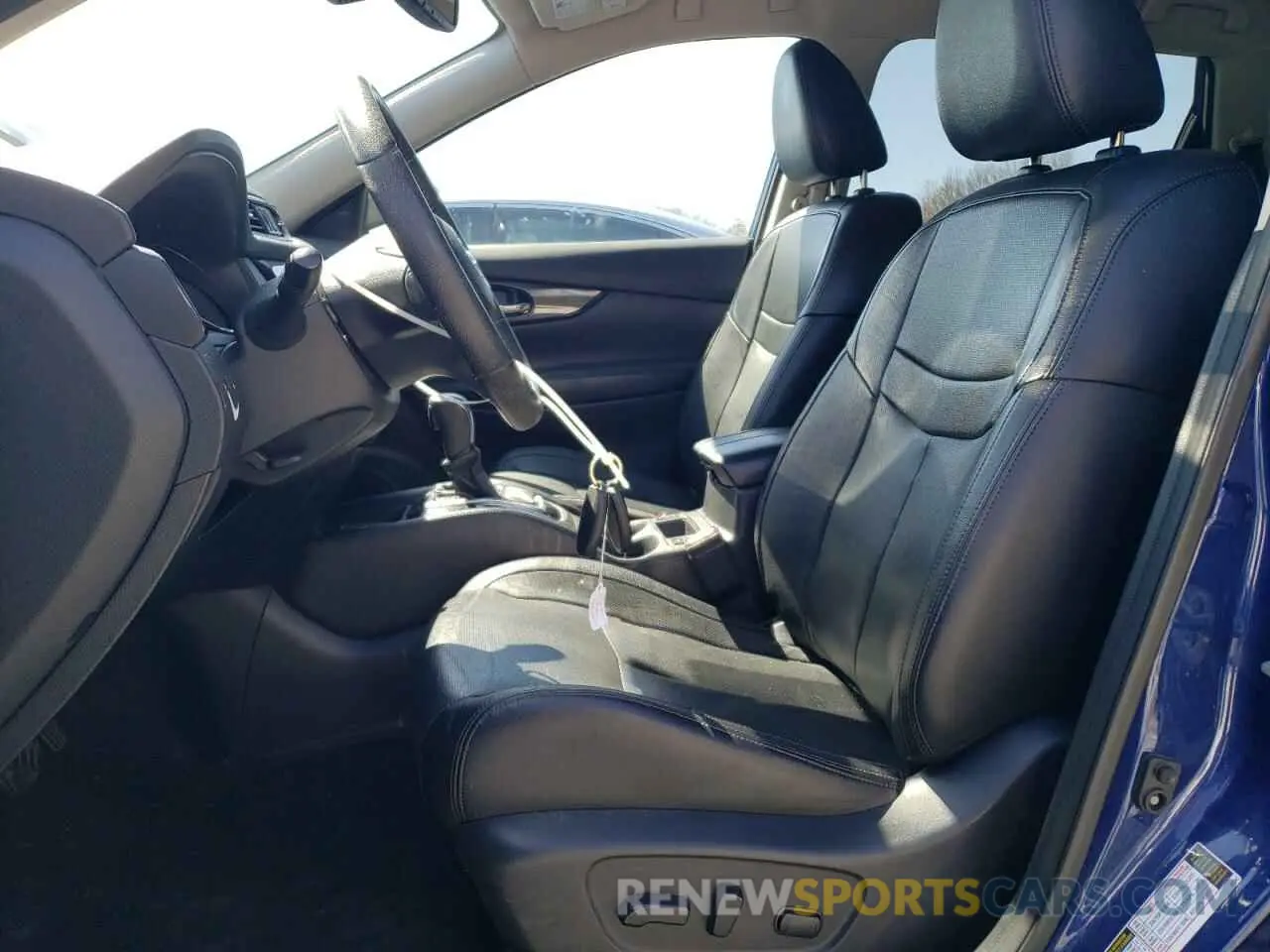 7 Photograph of a damaged car 5N1AT2MV2KC813740 NISSAN ROGUE 2019