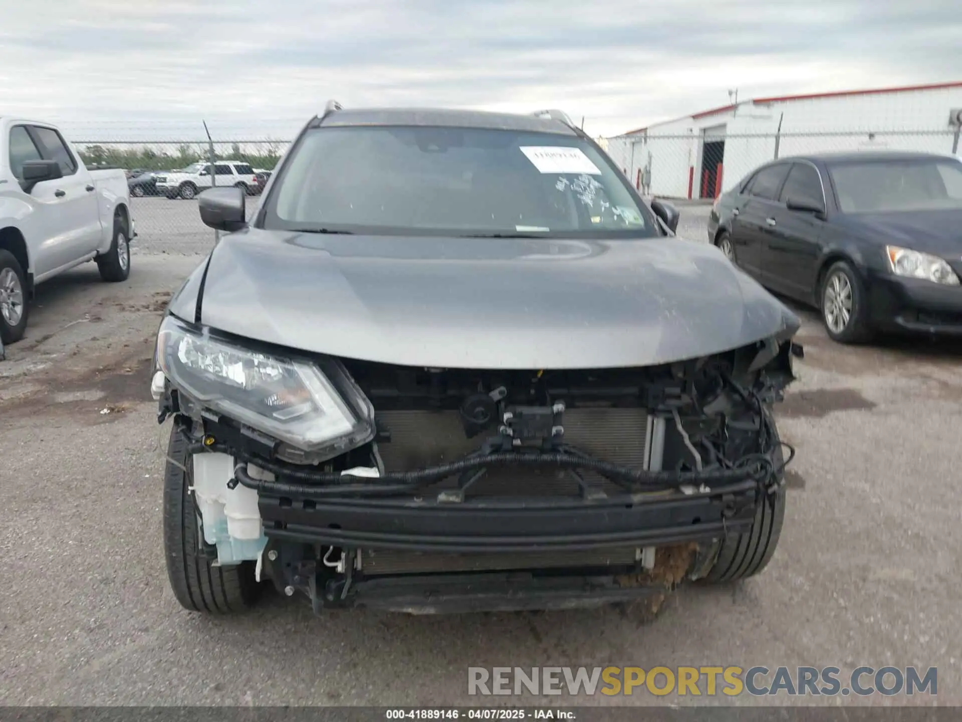 11 Photograph of a damaged car 5N1AT2MV2KC831901 NISSAN ROGUE 2019
