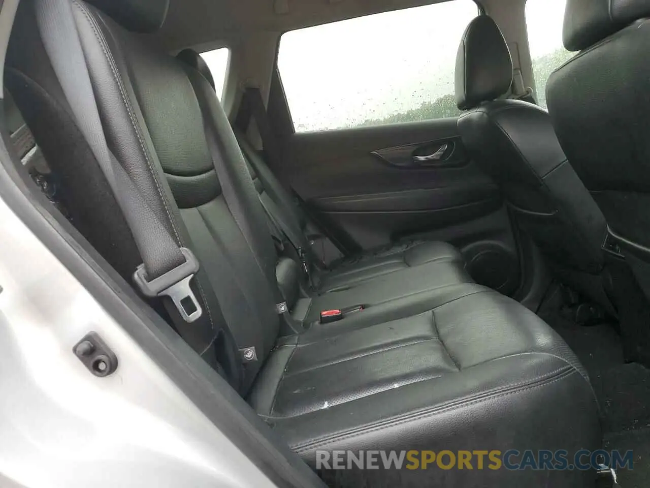 11 Photograph of a damaged car 5N1AT2MV2KC834524 NISSAN ROGUE 2019